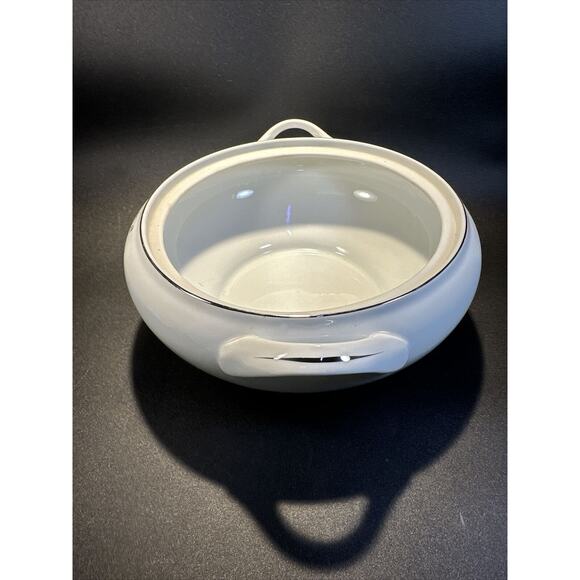 Creative Royal Elegance Fine China Silver Trim Soup Tureen Serving Bowl with Lid - Picture 5 of 7